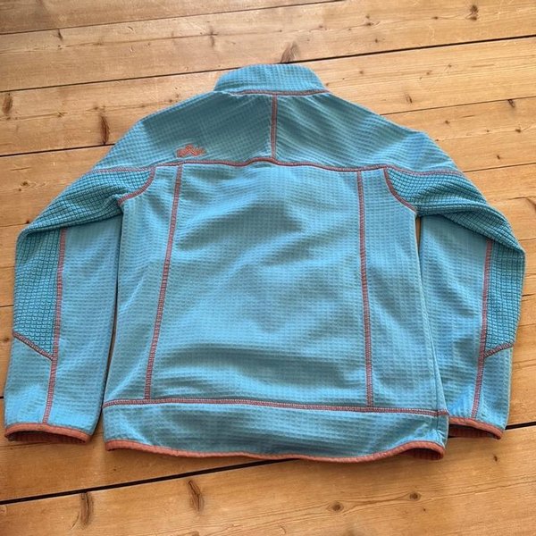 galleryimage 2 zoomed in