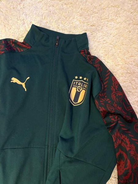 galleryimage 2 zoomed in